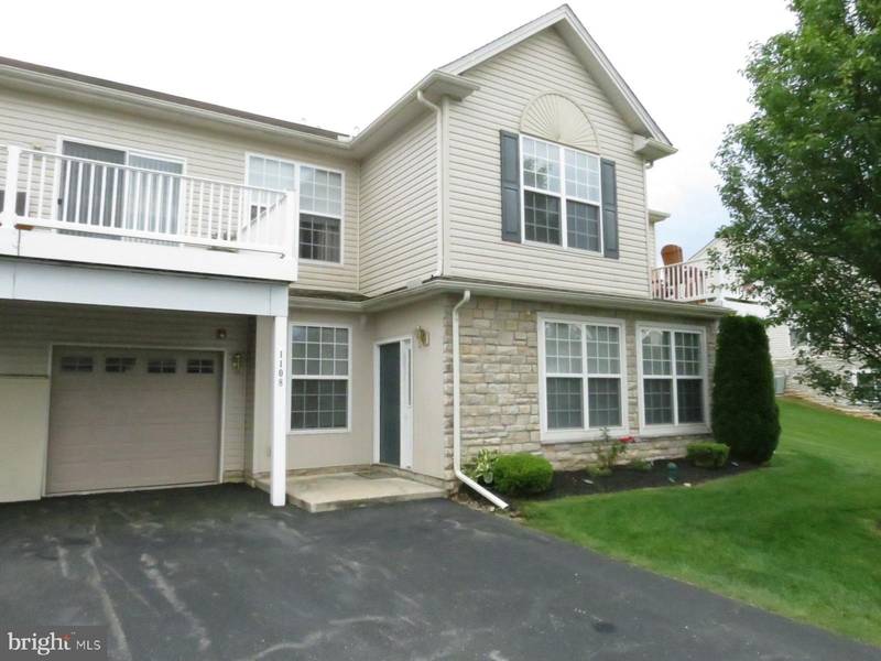 1108 CRESTVIEW LN, Stewartstown, PA 17363