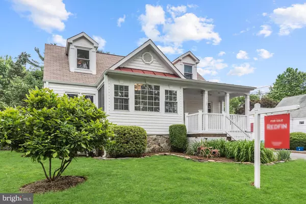 10712 WARWICK AVE, Fairfax, VA 22030