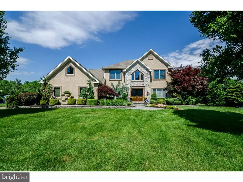 55 PARRY DR, Hainesport, NJ 08036