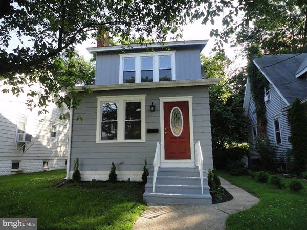 221 WALNUT ST, Delanco, NJ 08075