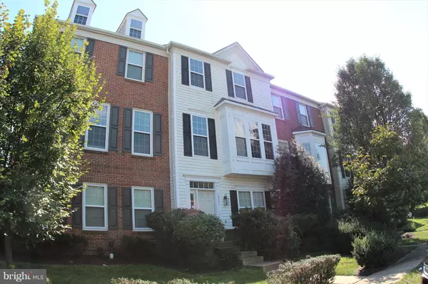 13203 VILLAGE SQUARE DR, Centreville, VA 20120