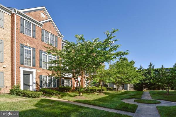 13618 LAVENDER MIST LN, Centreville, VA 20120