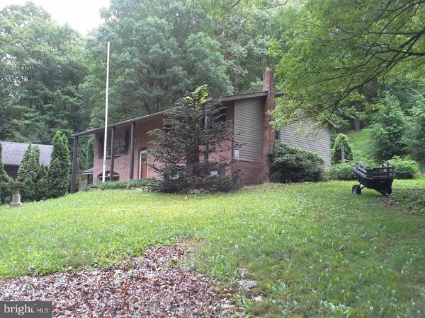 8548 STATE ROUTE 209, Williamstown, PA 17098