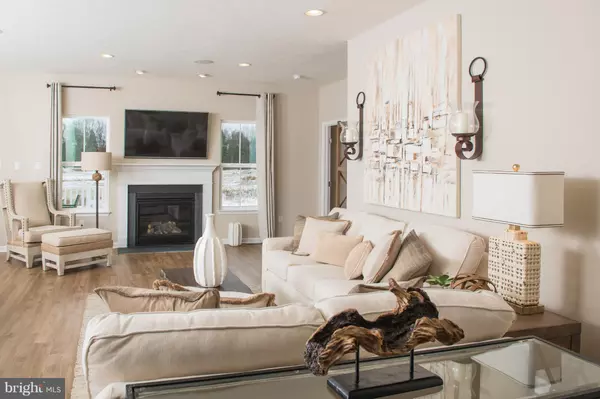 Glen Burnie, MD 21060,8152 HICKORY HOLLOW DR