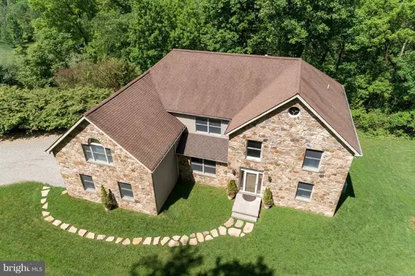 17991 RAVEN ROCKS RD, Bluemont, VA 20135