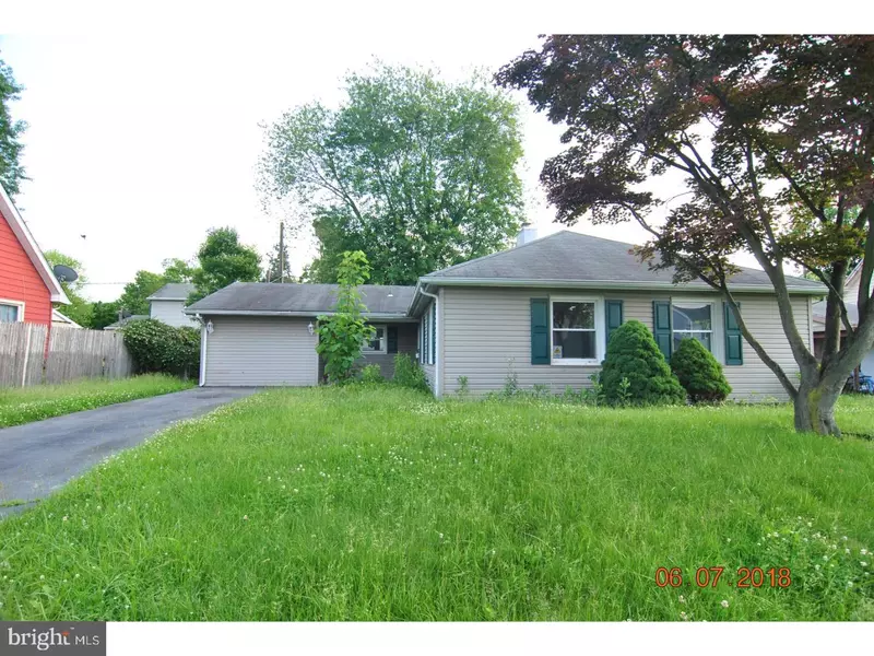 18 PILGRIM LN, Willingboro, NJ 08046