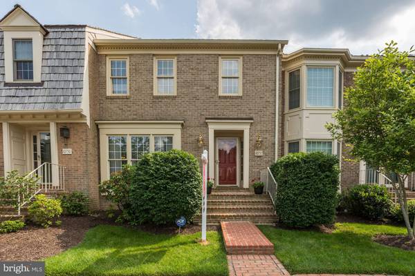 10752 BREWER HOUSE RD, Rockville, MD 20852