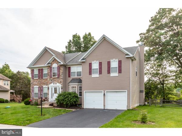 1819 MAYFLOWER DR, Quakertown, PA 18951