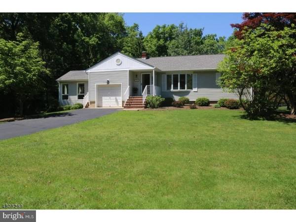 14 EVERITTS HILL RD, Flemington, NJ 08822