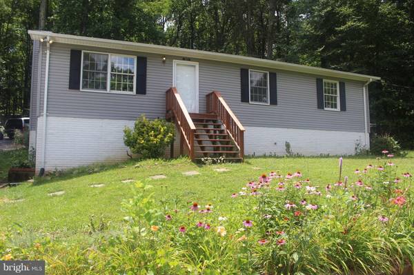 110 LONG VIEW RD, Linden, VA 22642