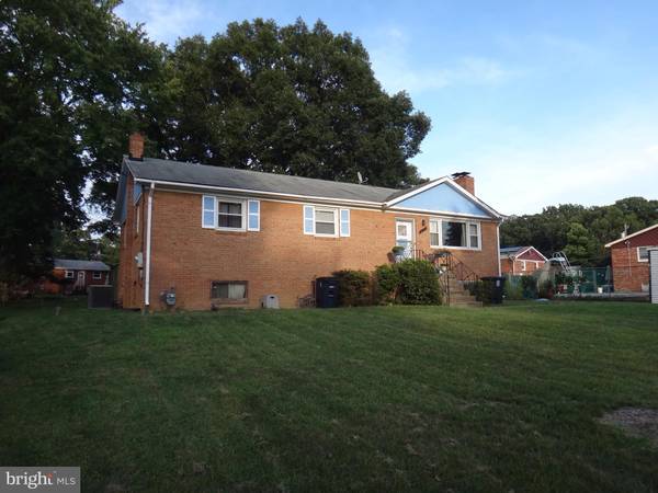 8104 BERNARD DR, Fort Washington, MD 20744