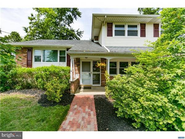 2658 WHITMAN DR, Wilmington, DE 19808