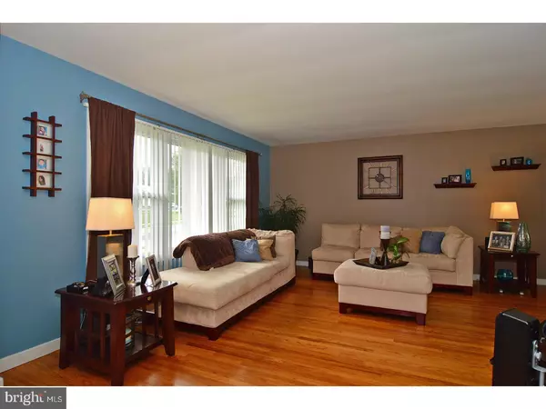 Sinking Spring, PA 19608,22 OCTAGON AVE