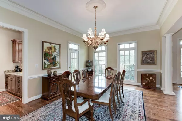 Mclean, VA 22102,7834 MONTVALE WAY