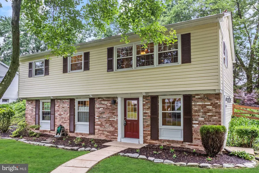 6022 LARKSPUR DR, Alexandria, VA 22310