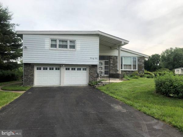 24 VASSAR RD, Broomall, PA 19008