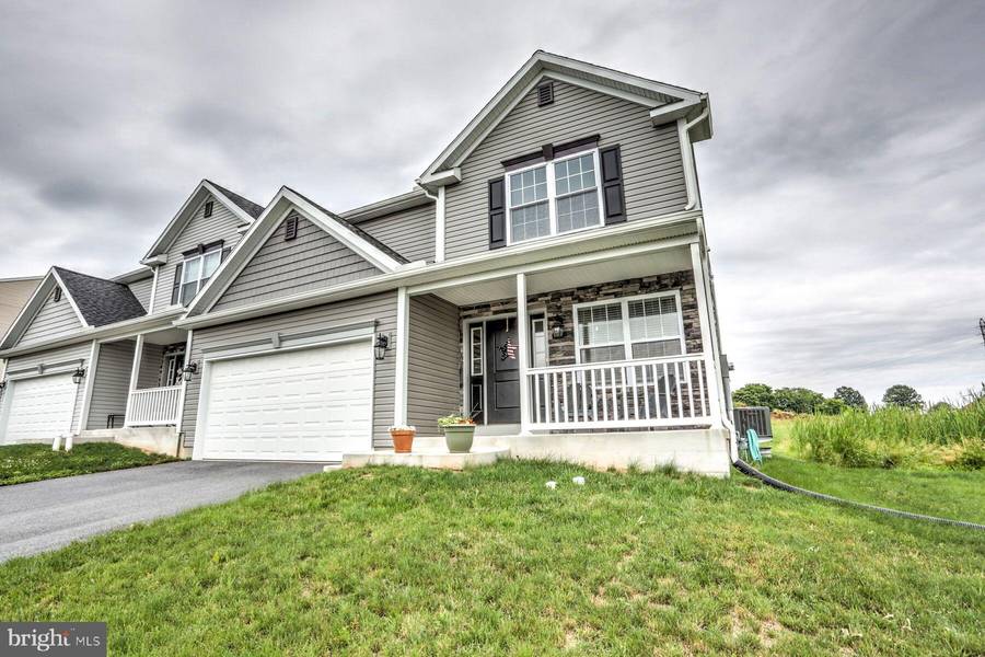 24 CANVASBACK LN #37, Elizabethtown, PA 17022