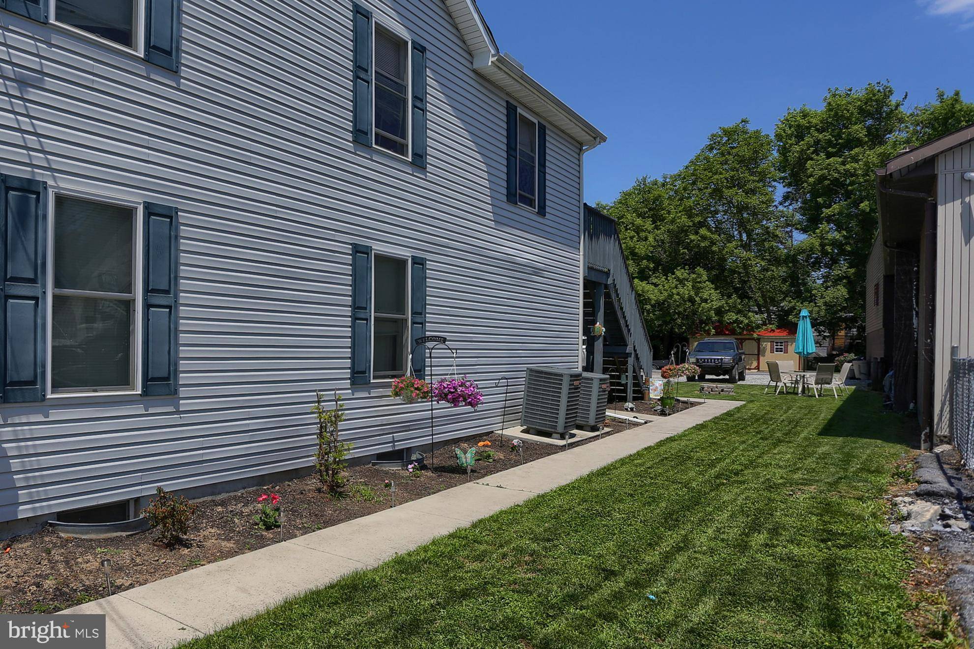 Mechanicsburg, PA 17055,106 N MARKET ST
