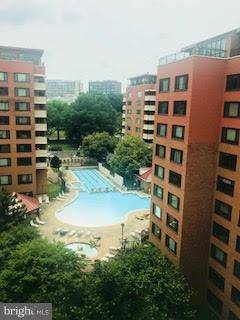 Arlington, VA 22209,1021 ARLINGTON BLVD #1033