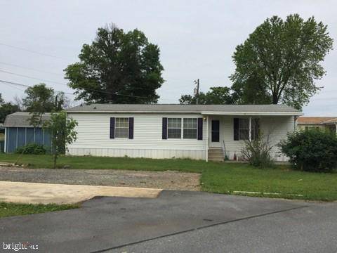 Mechanicsburg, PA 17050,5 LOIS LN