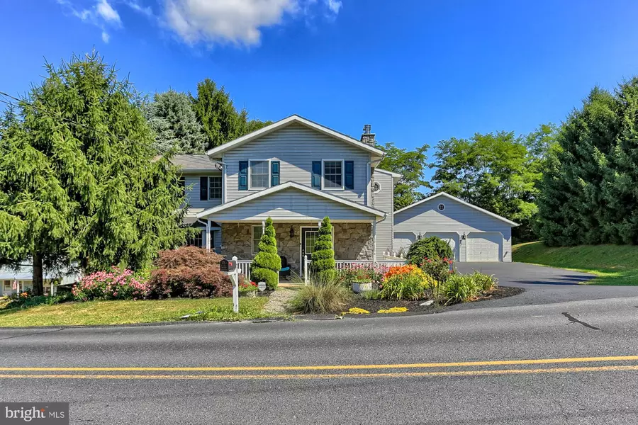 20 OLD MILL RD, Dillsburg, PA 17019