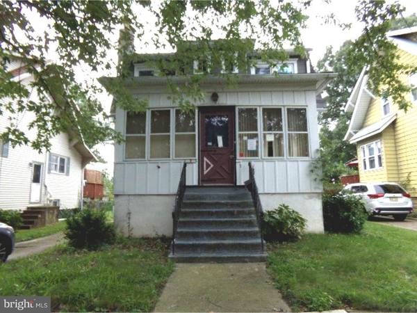 7 OGDEN AVE, Collingswood, NJ 08108