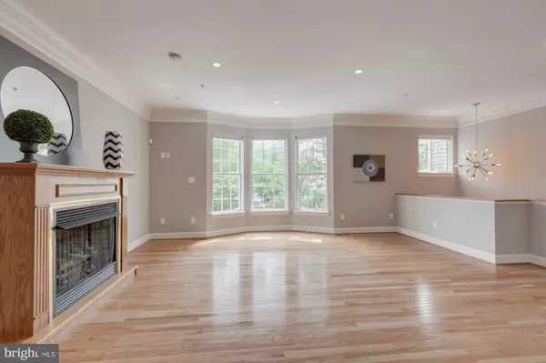 Alexandria, VA 22304,5077 MINDA CT