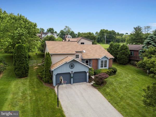 599 LAKE MEADE DR, East Berlin, PA 17316