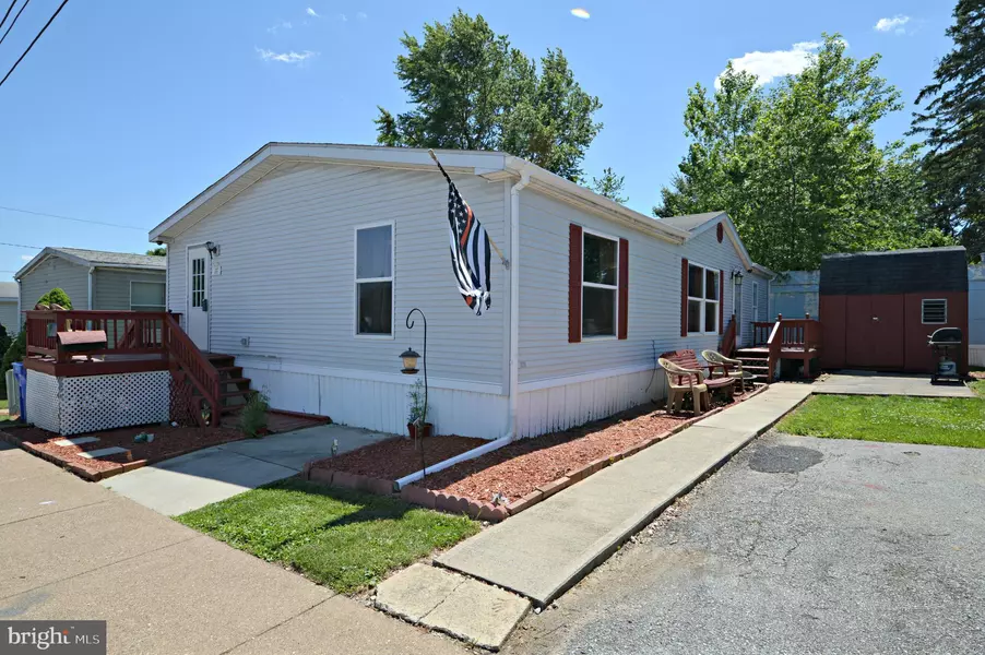 517 N PINE ST, Middletown, PA 17057