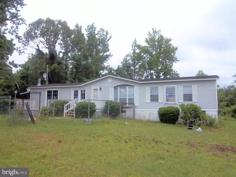 8889 NEWTOWN RD, Saint Stephens Church, VA 23148