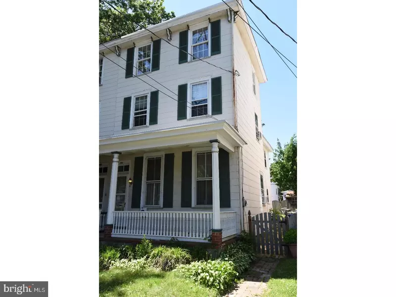 123 UNION ST, Mount Holly, NJ 08060