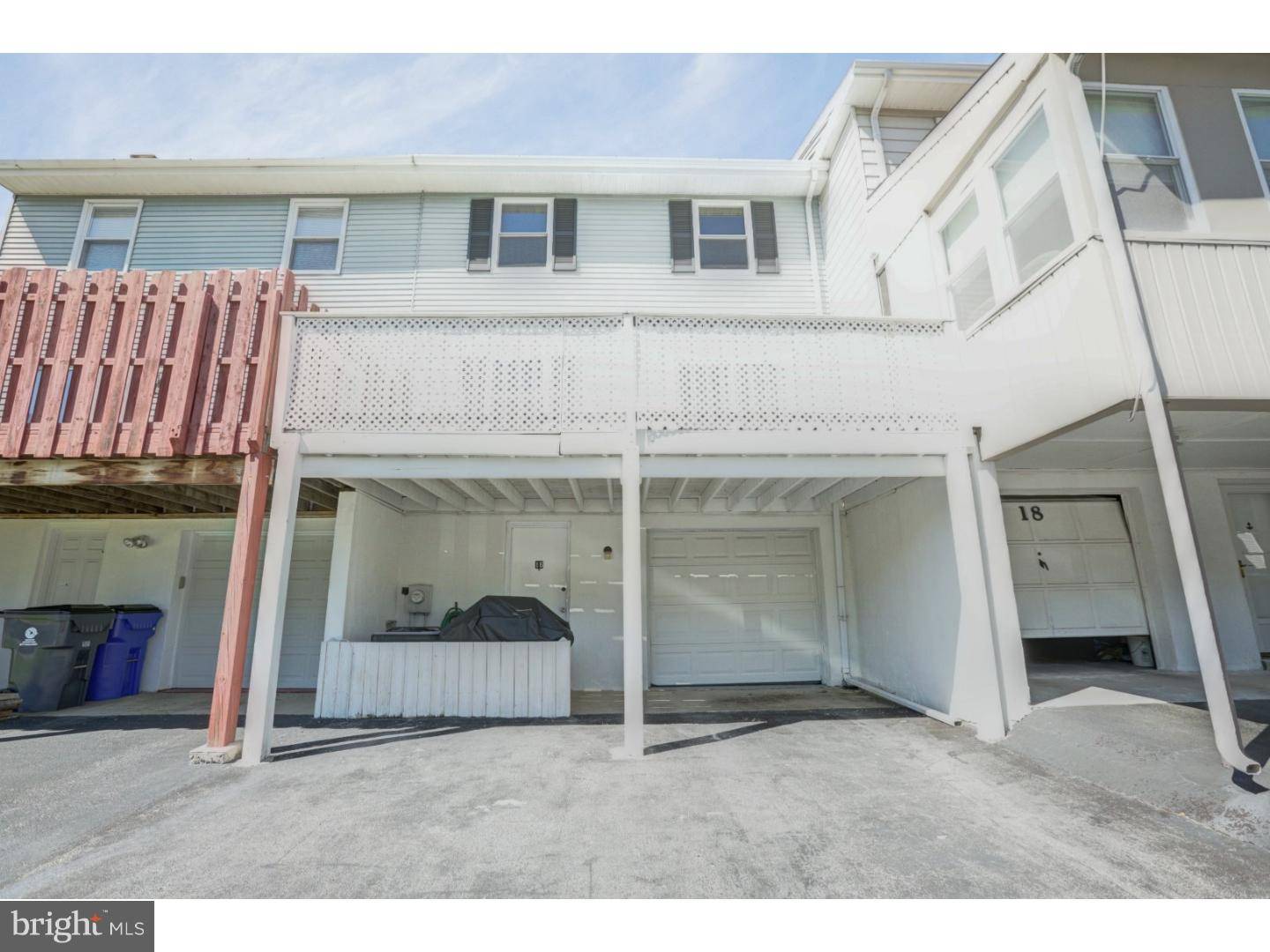 Newark, DE 19711,16 E GREEN VALLEY CIR
