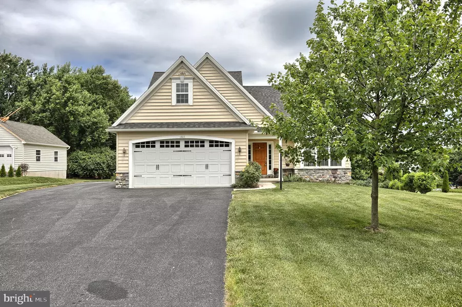 1305 STONY LN, Lititz, PA 17543