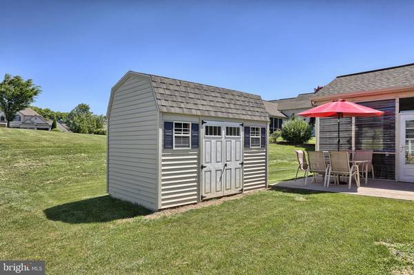 Womelsdorf, PA 19567,15 WINTERBERRY LN