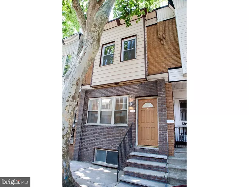 2418 S ORKNEY ST, Philadelphia, PA 19148