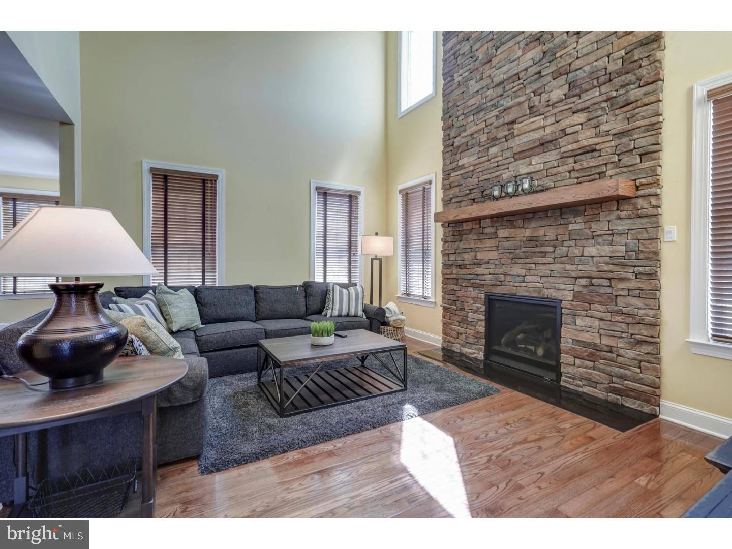 Hammonton, NJ 08037,543 WALNUT ST