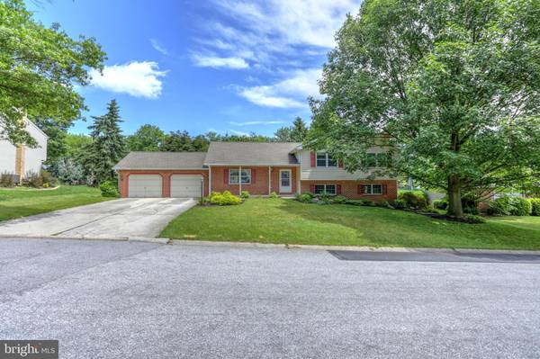 928 WILLSHIRE DR, Mechanicsburg, PA 17050