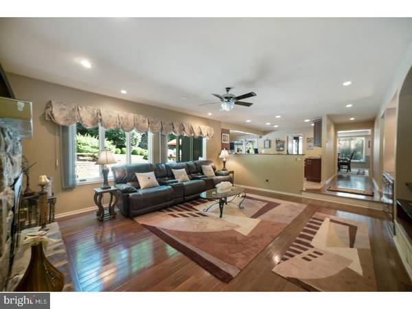 Newtown Square, PA 19073,3 LAKEVIEW PL