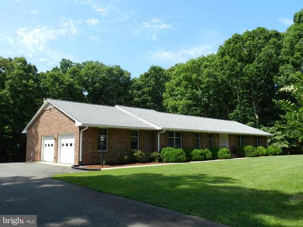 18133 HARDING DR, Bowling Green, VA 22427