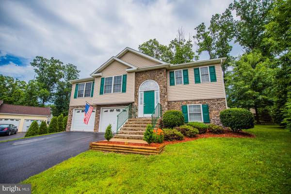 108 CANOE CT, Inwood, WV 25428