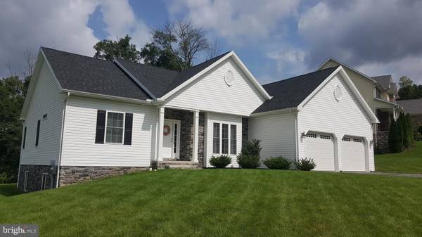 12202 FOREST HILL RD, Waynesboro, PA 17268