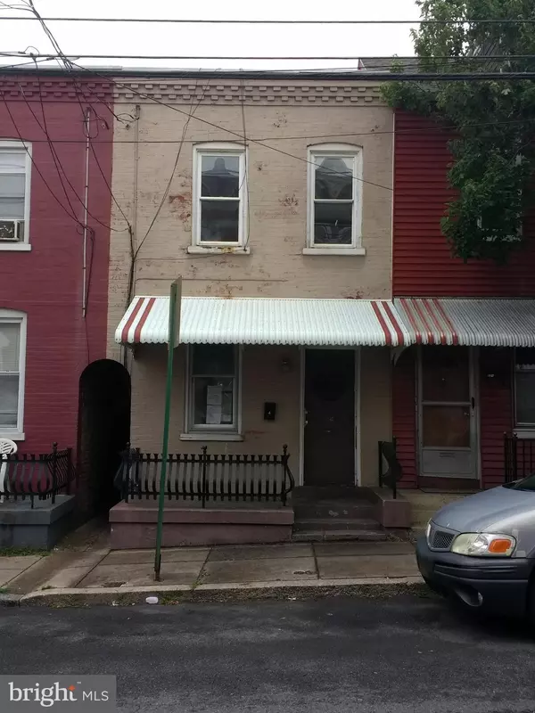 Lancaster, PA 17603,24 CORAL ST