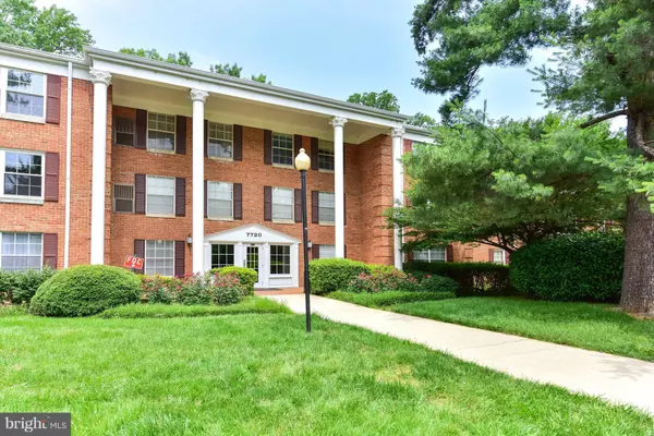 Mclean, VA 22102,7720 TREMAYNE PL #205