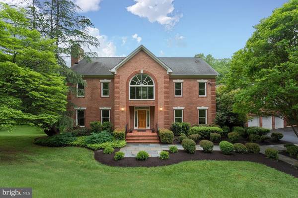 1021 TOWLSTON RD, Mclean, VA 22102