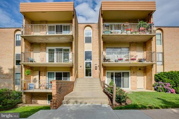 11919 PARKLAWN DR #102, Rockville, MD 20852