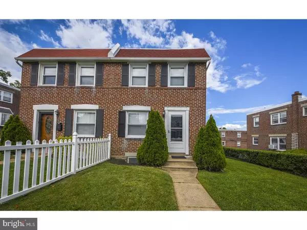 572 FAIRWAY TER, Philadelphia, PA 19128