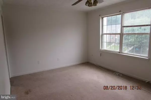 Pasadena, MD 21122,7903 DELLA ROSA CT