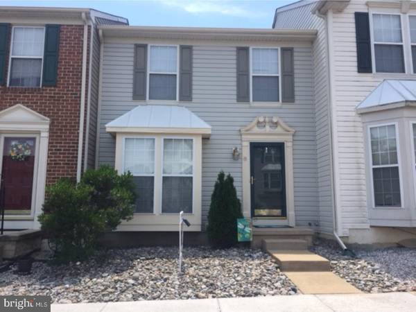 8 W KYLA MARIE DR, Newark, DE 19702