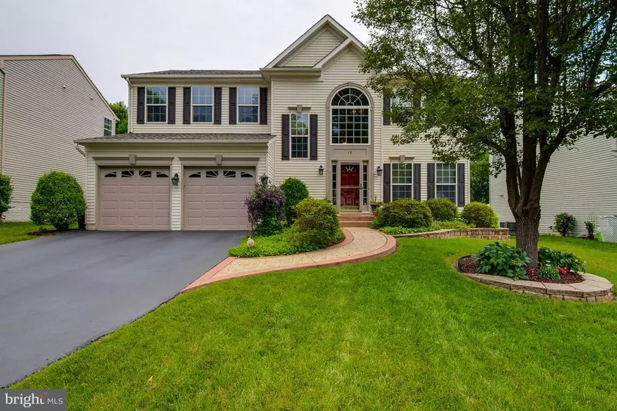 19 HEATHERBROOK LN, Stafford, VA 22554