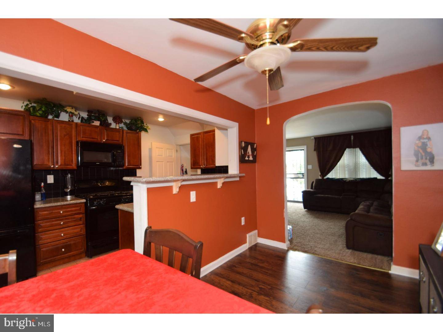 Philadelphia, PA 19136,8127 TERRY ST